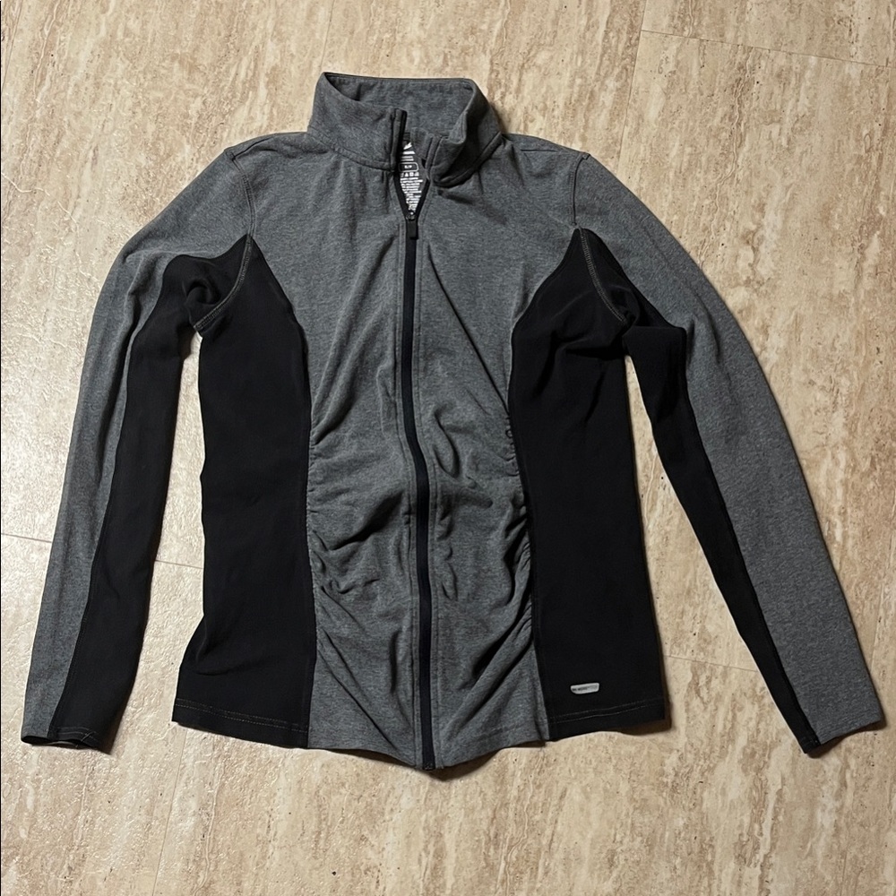 Maternity - Gray and Black zip up